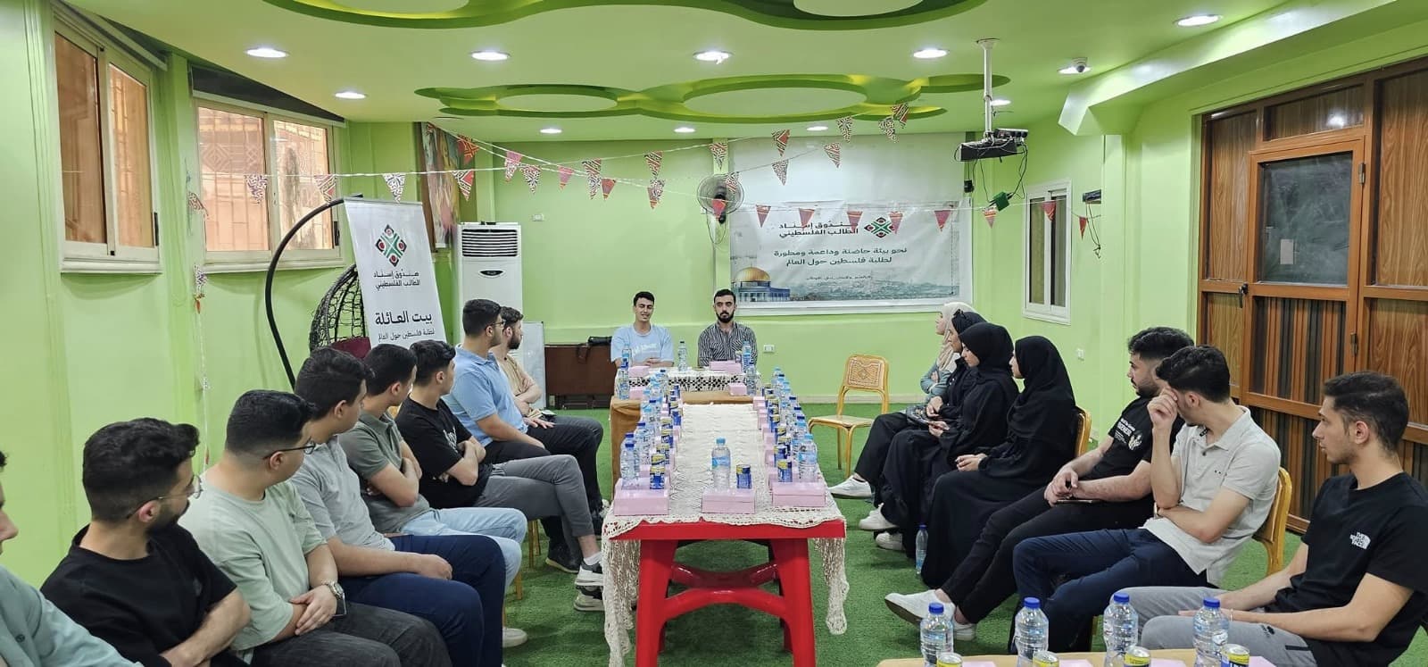 Isnad Foundation Meets with Palestinian Students in Egypt and Provides Financial Scholarships